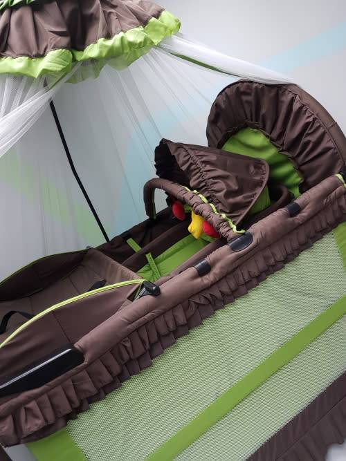 Cots Chelino 6in1 Cot Brown & Green was sold for R1,000.00 on